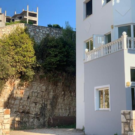 Villa Sopebra Sarandë Exteriör bild