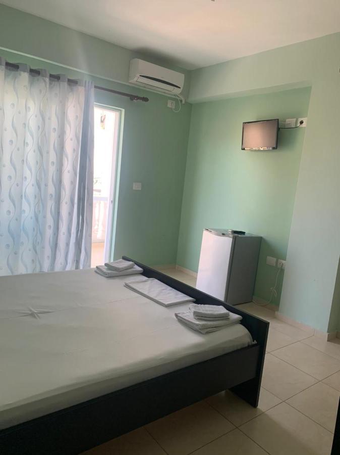 Villa Sopebra Sarandë Exteriör bild