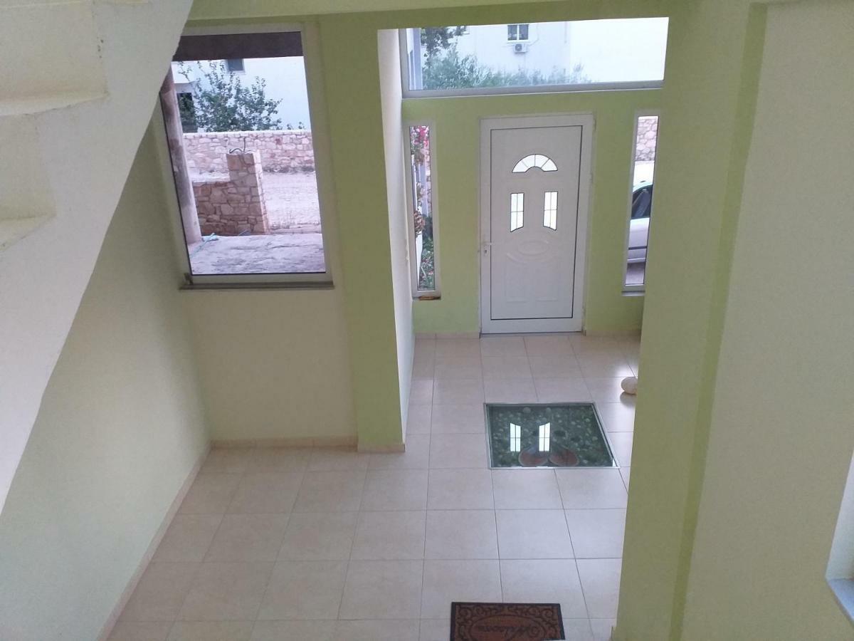 Villa Sopebra Sarandë Exteriör bild
